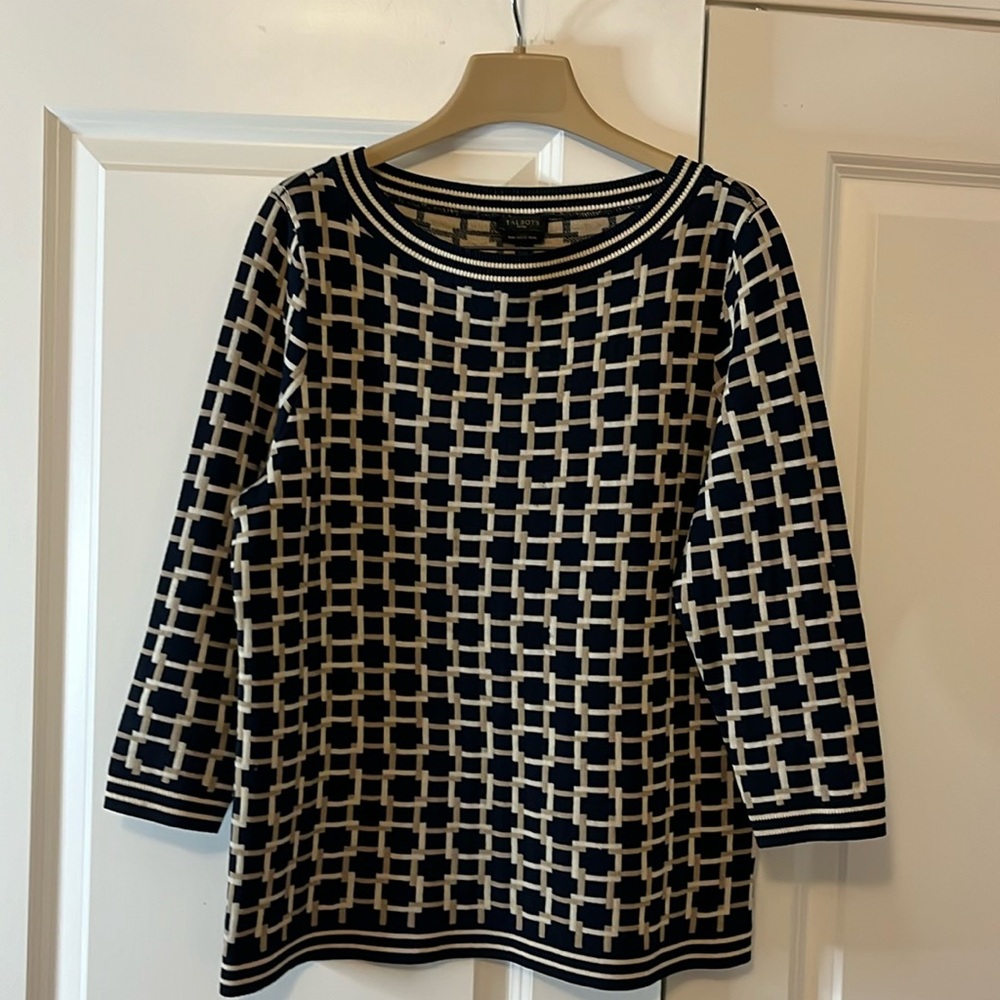 Geometric pattern sweater